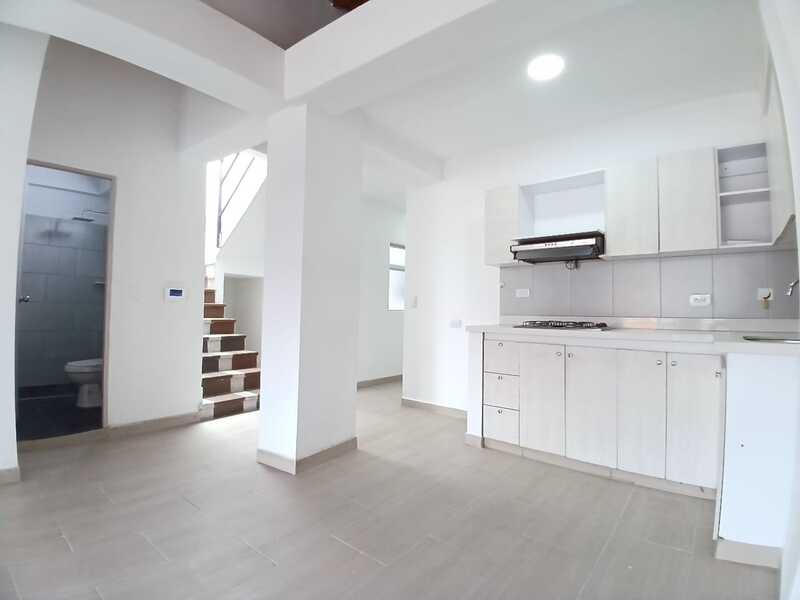 Apartamento en venta en Viviendas Del Sur, Itagüí · foto 2 de 11