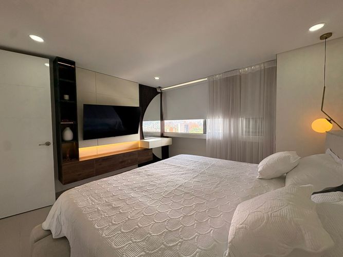 Apartamento de 3 alcobas en venta en El Poblado, Medellín, 153 m² · foto 13 de 20