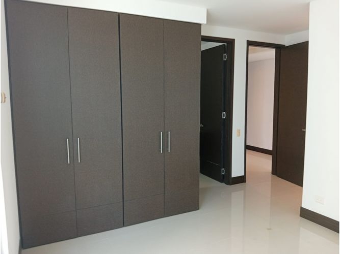 Apartamento en venta en El Cabrero, Cartagena, 1128 m² · foto 10 de 24