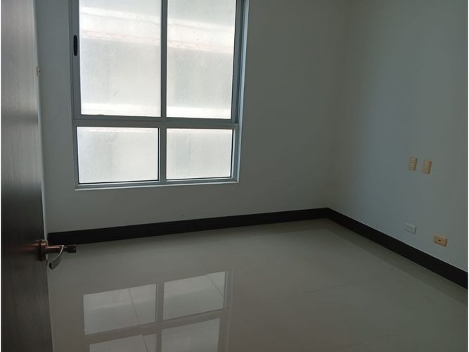 Apartamento en venta en El Cabrero, Cartagena, 1128 m² · foto 14 de 24
