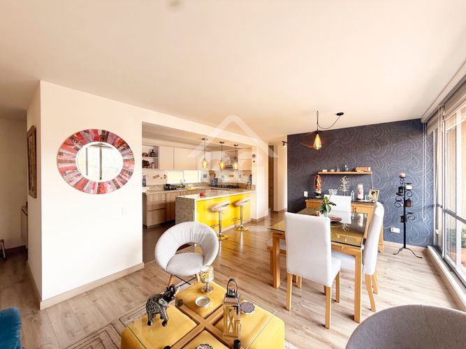 Apartamento de 3 alcobas en venta en Conjunto Residencial El Solar, Madrid, 111 m² · foto 3 de 24