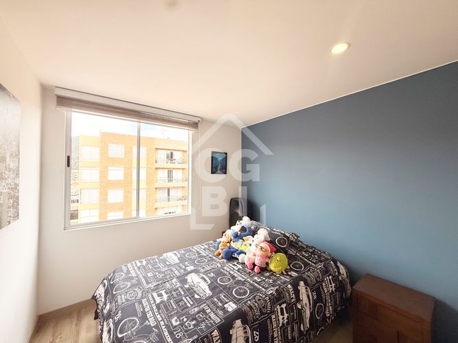 Apartamento de 3 alcobas en venta en Conjunto Residencial El Solar, Madrid, 111 m² · foto 19 de 24