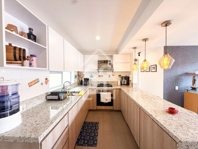 Apartamento de 3 alcobas en venta en Conjunto Residencial El Solar, Madrid, 111 m² · foto 6 de 24