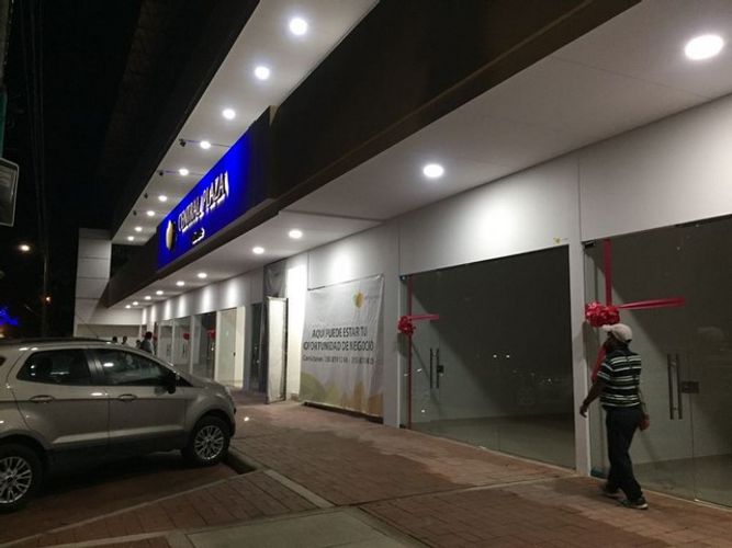 Local en venta en Ricaurte, 73 m² · foto 2 de 9