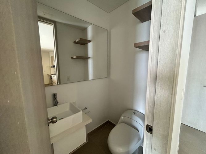 Apartamento de 3 alcobas en venta en Valle Del Lili, Cali, 142 m² · foto 11 de 24