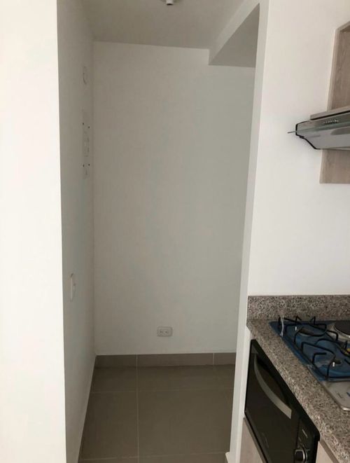 Apartamento en venta en Prados De Sabaneta, Sabaneta · foto 14 de 19