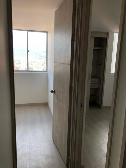 Apartamento en venta en Prados De Sabaneta, Sabaneta · foto 13 de 19