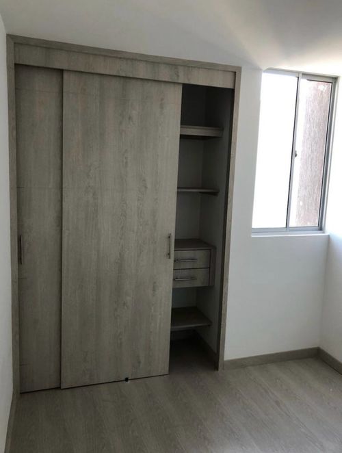 Apartamento en venta en Prados De Sabaneta, Sabaneta · foto 7 de 19