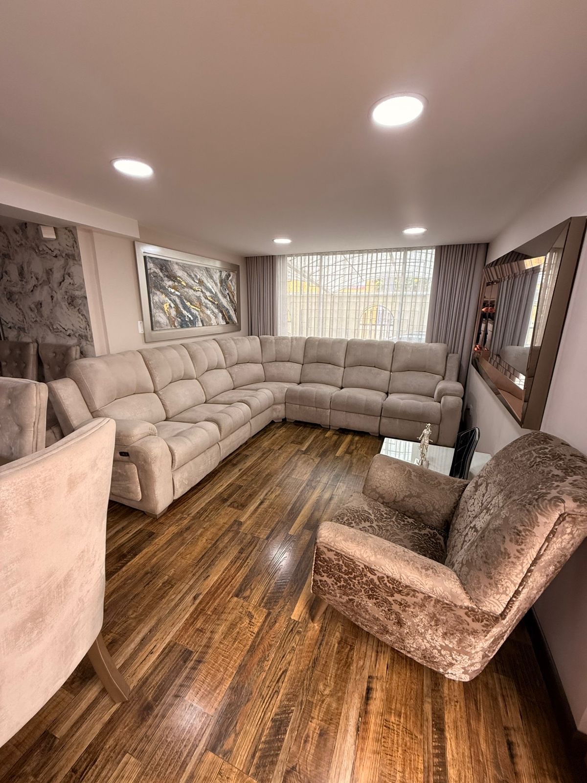 Casa en venta en Mandalay, Bogotá · foto 2 de 15