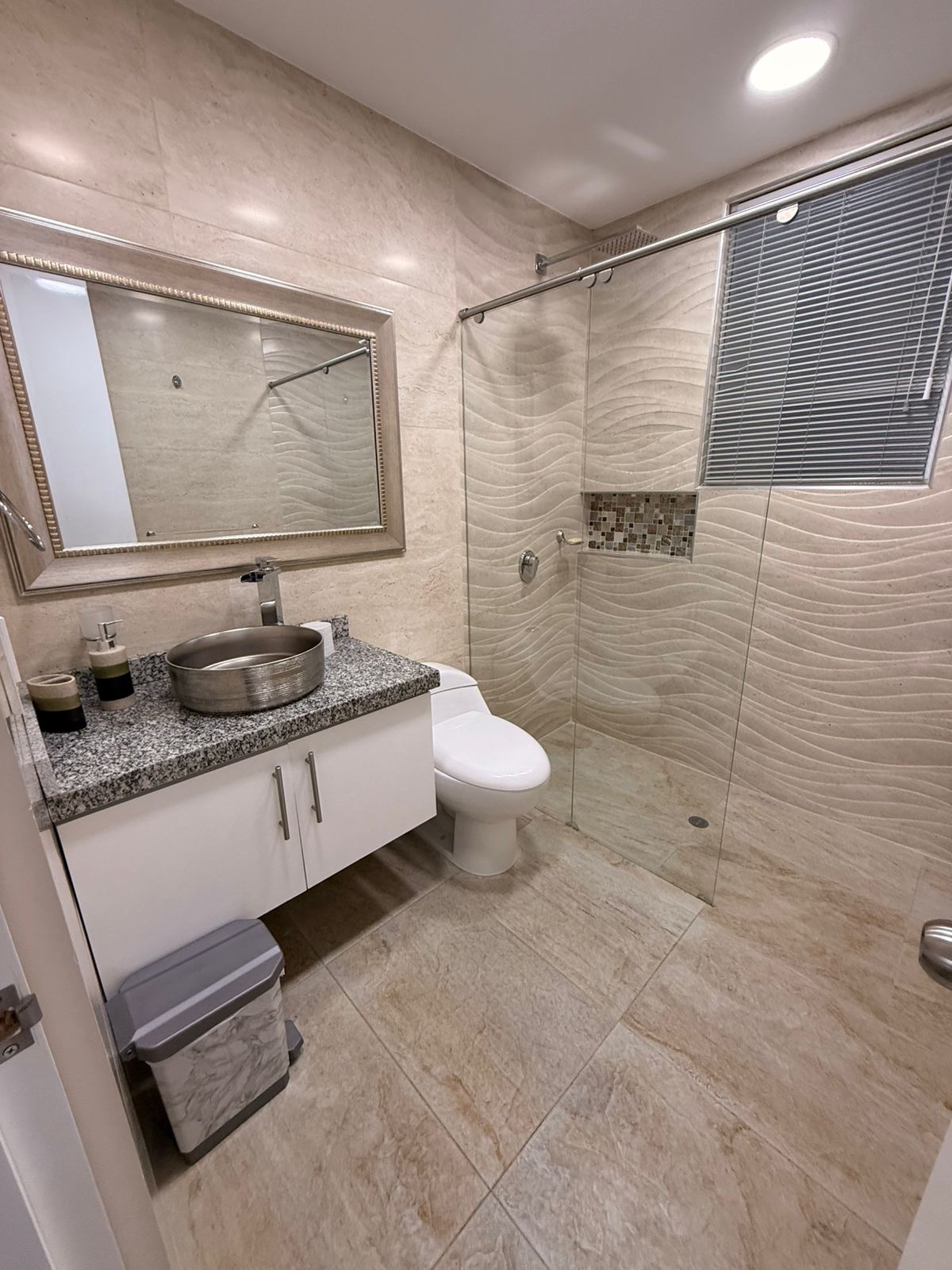 Casa en venta en Mandalay, Bogotá · foto 9 de 15