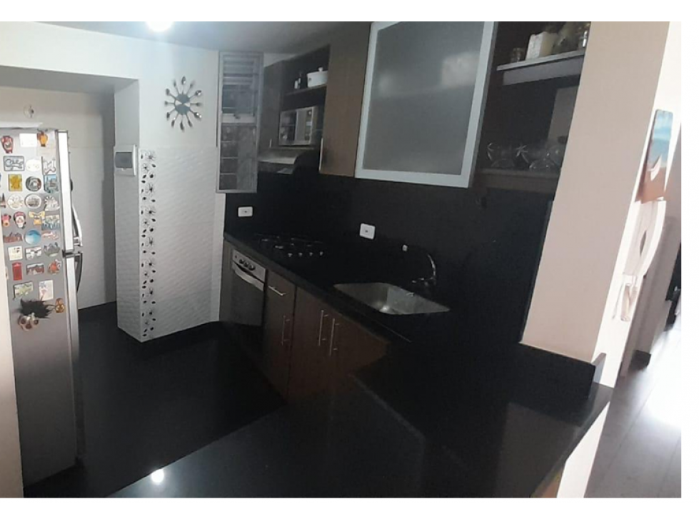 Apartamento en venta en Castilla, Bogotá · foto 5 de 14