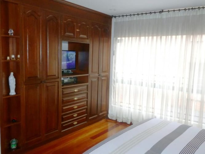 Apartamento de 4 alcobas en venta en Chicó Navarra, Bogotá, 148 m² · foto 18 de 23