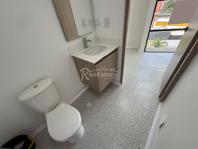 Oficina en arriendo en San Diego, Medellín, 32 m² · foto 15 de 23