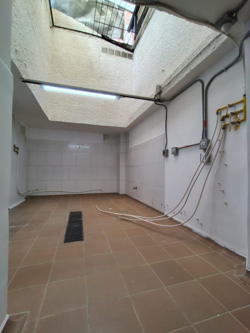 Local en arriendo en Lorena, Medellín, 130 m² · foto 6 de 16
