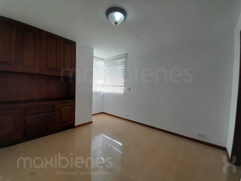 Apartamento en arriendo en El Tesoro, Medellín · foto 9 de 16