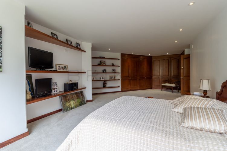 Apartamento en venta en Santa Barbara, Bogotá · foto 9 de 20