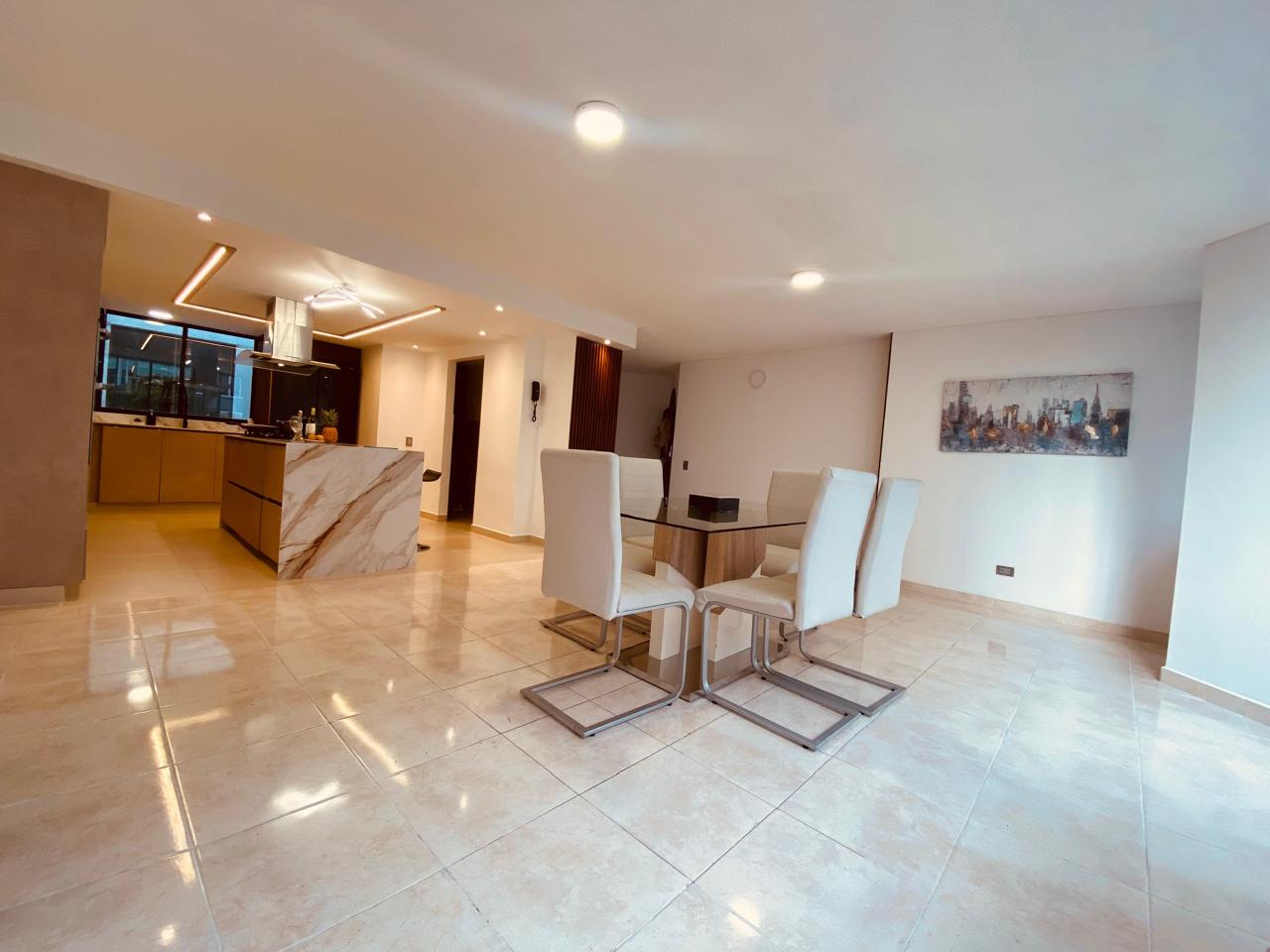 Apartamento en venta en Pinares, Pereira · foto 2 de 13