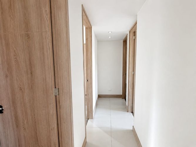 Apartamento de 3 alcobas en venta en Loma Del Escobero, Envigado, 97 m² · foto 6 de 14