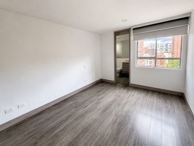 Apartamento de 3 alcobas en venta en Loma Del Escobero, Envigado, 97 m² · foto 9 de 14