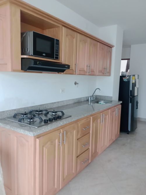 Apartamento de 2 alcobas en venta en El Carmen De Viboral, El Carmen de Viboral, 80 m² · foto 2 de 8