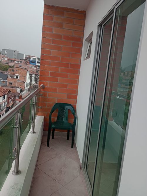 Apartamento de 2 alcobas en venta en El Carmen De Viboral, El Carmen de Viboral, 80 m² · foto 7 de 8