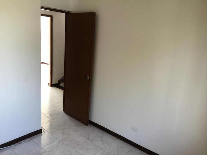 Casa de 5 alcobas en venta en Belén, Medellín, 137 m² · foto 8 de 15