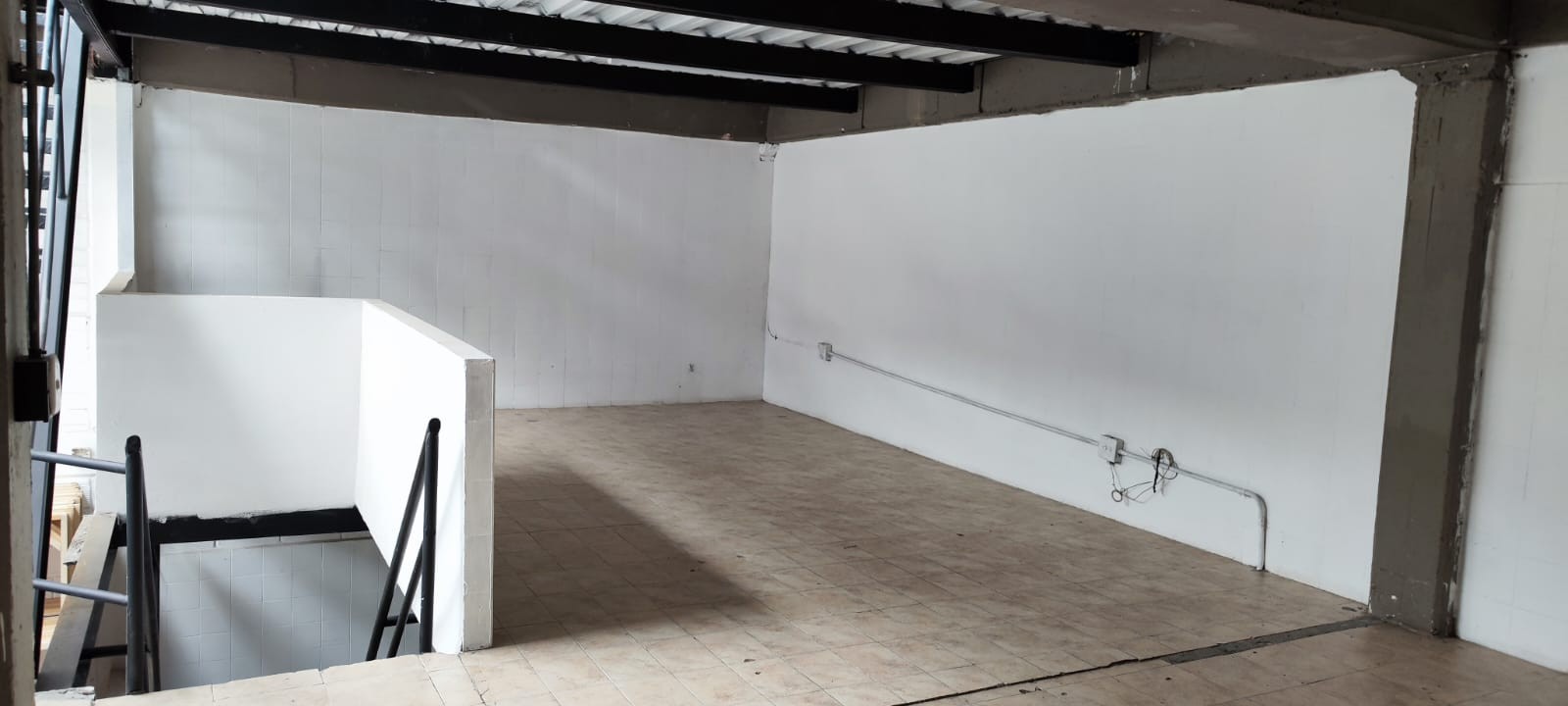 Warehouse for sale in Guayabal, Medellín 3