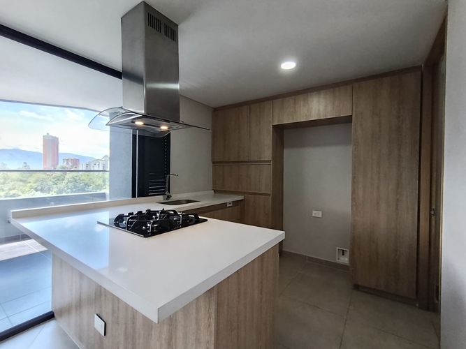 Apartamento de 3 alcobas en arriendo en Vía Las Palmas, Medellín, 102 m² · foto 4 de 20