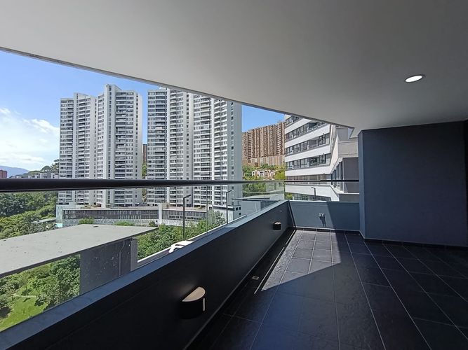 Apartamento de 3 alcobas en arriendo en Vía Las Palmas, Medellín, 102 m² · foto 9 de 20