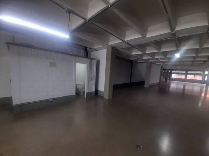 Bodega en arriendo en El Poblado, Medellín, 870 m² · foto 5 de 21