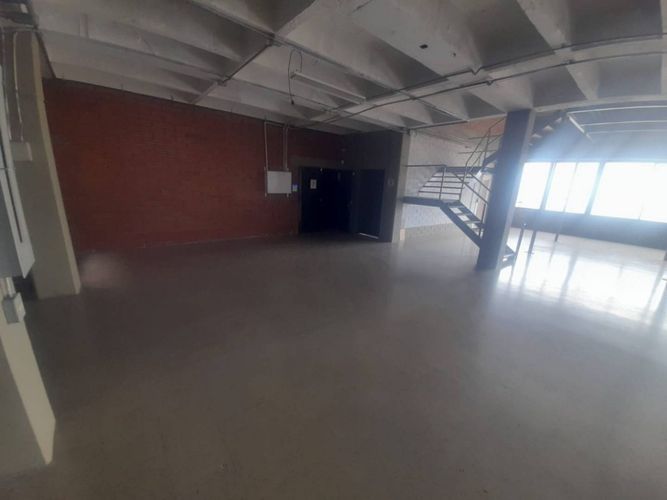 Bodega en arriendo en El Poblado, Medellín, 870 m² · foto 7 de 21