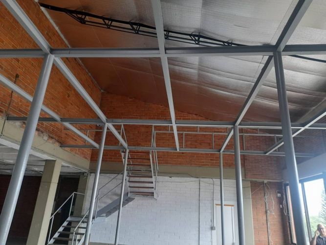 Bodega en arriendo en El Poblado, Medellín, 870 m² · foto 12 de 21