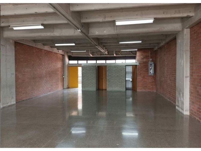Local en arriendo en Shellmar, Medellín, 134 m² · foto 4 de 5
