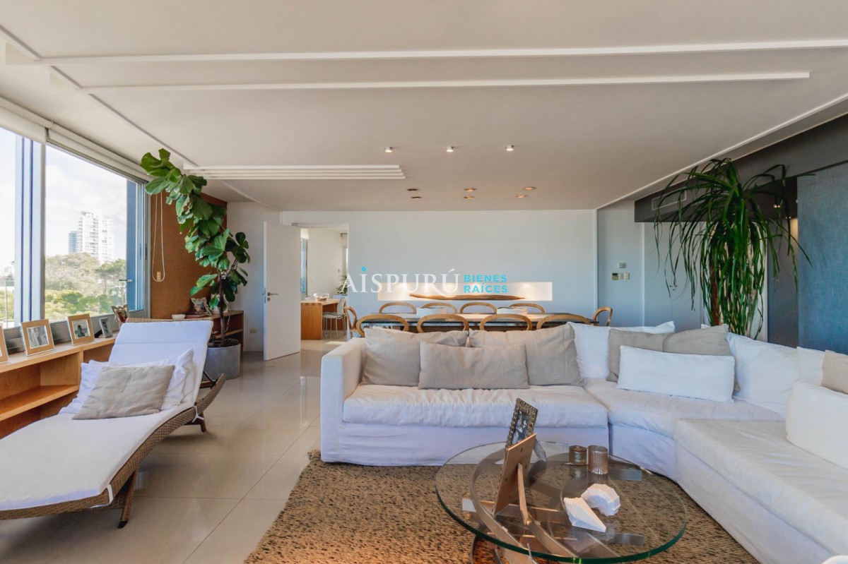 Venta apartamento frente al mar  Punta del Este - Mehr