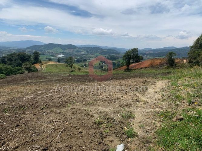 Lote en venta en Independencia, Pereira, 30954 m² · foto 6 de 10