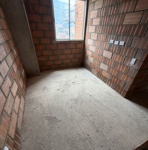 Apartamento de 3 alcobas en venta en Zona Industrial 1, Bello, 72 m² · foto 5 de 10