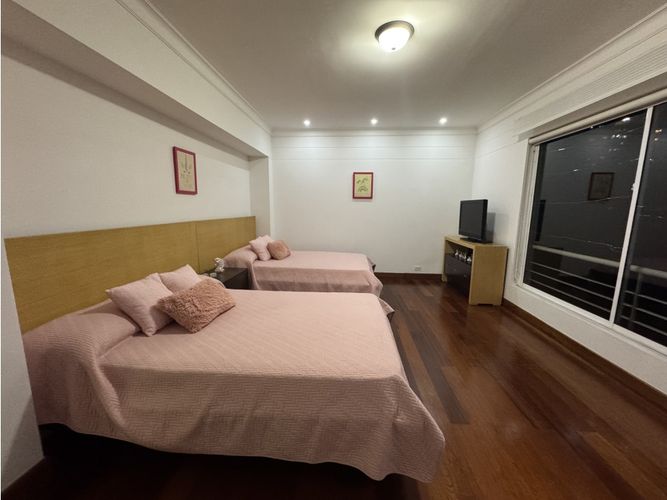 Casa de 5 alcobas en venta en Hsd. San Jose, Envigado, 450 m² · foto 20 de 24