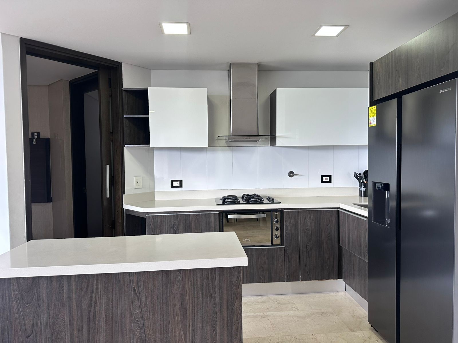 Apartamento en arriendo en El Poblado, Medellín · foto 6 de 18