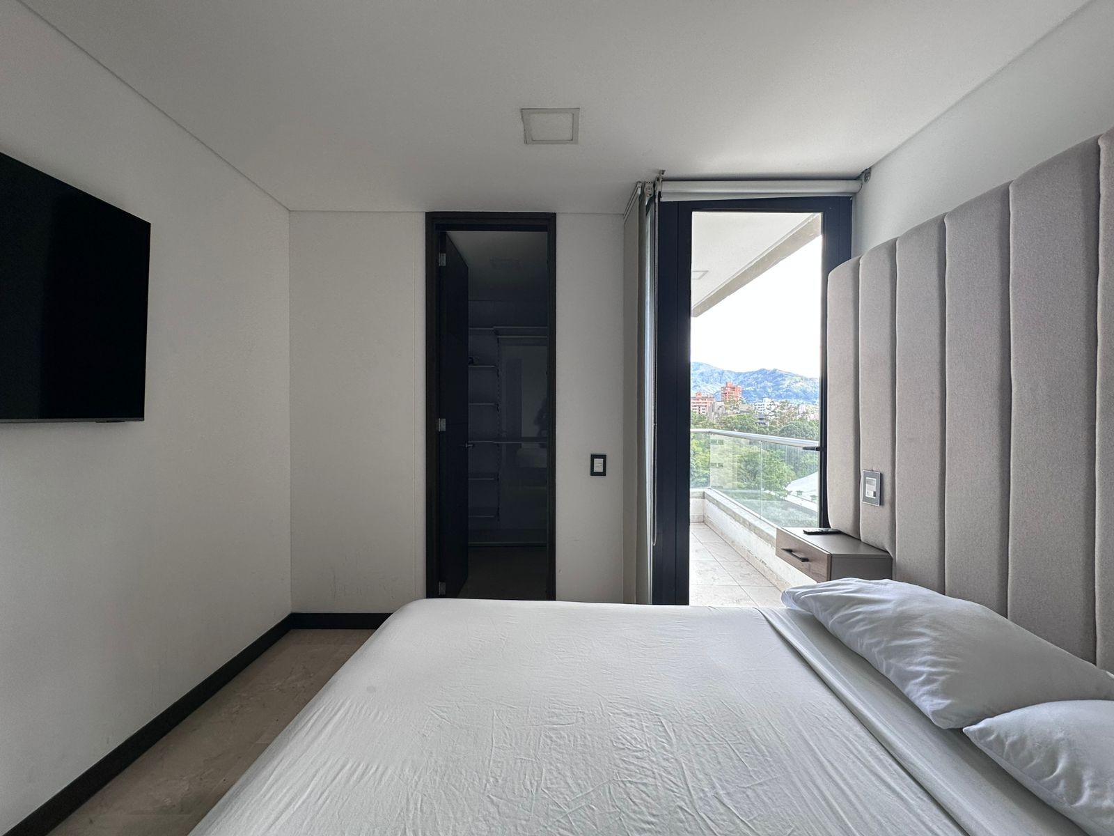 Apartamento en arriendo en El Poblado, Medellín · foto 10 de 18