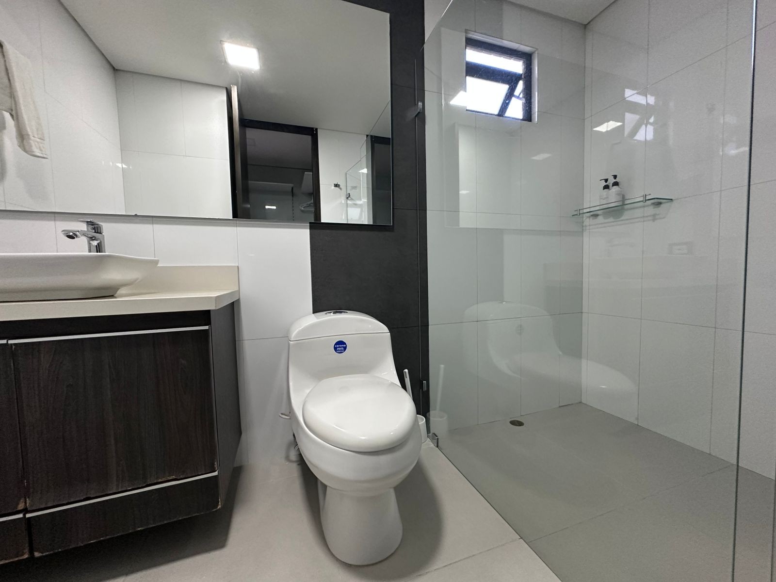 Apartamento en arriendo en El Poblado, Medellín · foto 18 de 18