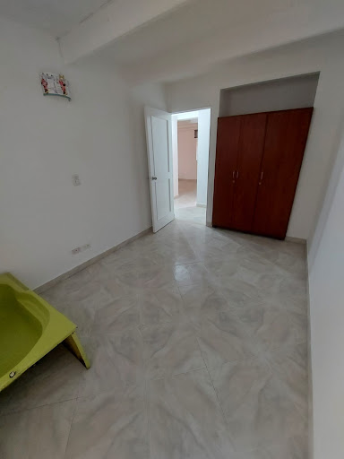 Apartamento en venta en Villas De Granada, Bogotá · foto 7 de 14