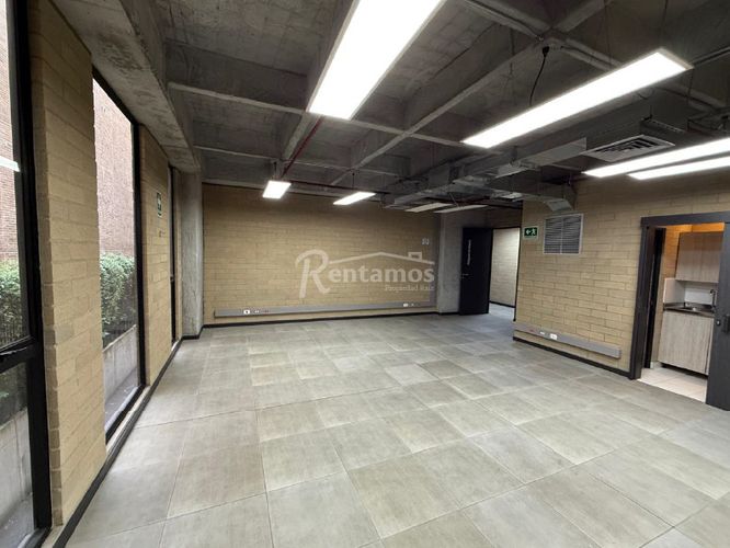 Oficina en venta en Guayabal, Medellín, 54 m² · foto 14 de 24
