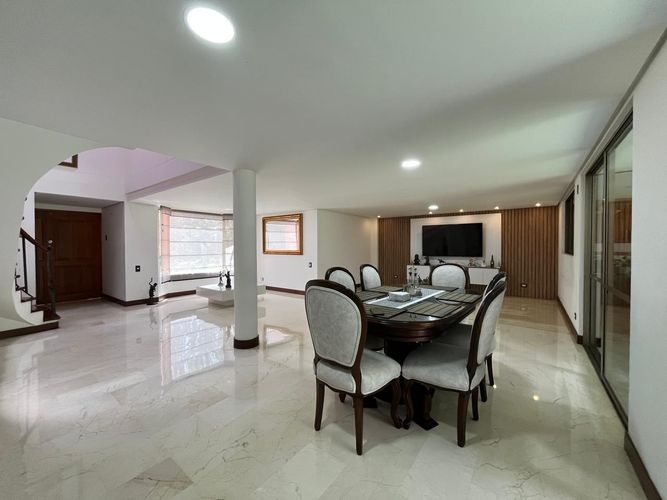 Casa en venta en Loma Del Chocho, Envigado · foto 4 de 20