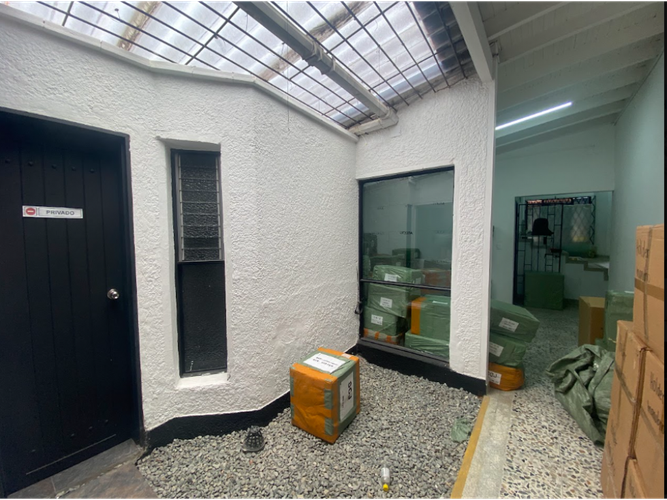 Local en arriendo en Laureles, Medellín, 350 m² · foto 2 de 11