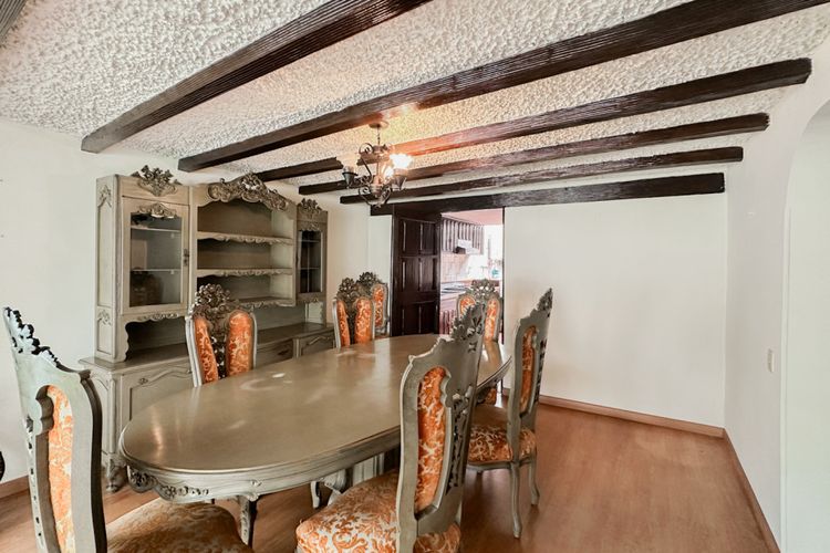 Casa de 4 alcobas en venta en Niza, Bogotá, 313 m² · foto 4 de 21