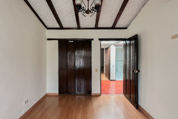 Casa de 4 alcobas en venta en Niza, Bogotá, 313 m² · foto 14 de 21
