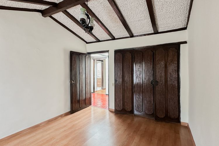 Casa de 4 alcobas en venta en Niza, Bogotá, 313 m² · foto 16 de 21
