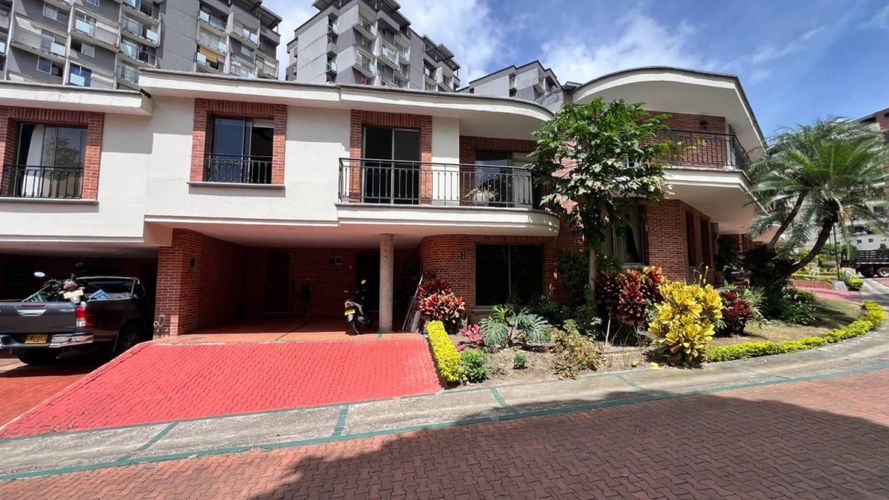 Apartamento de 5 alcobas en venta en Belen, Ibagué, 291 m² · foto 8 de 24