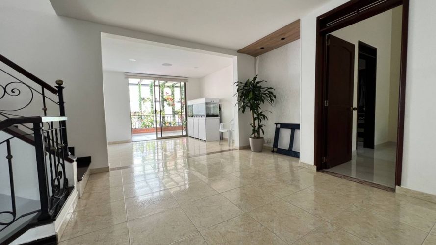 Apartamento de 5 alcobas en venta en Belen, Ibagué, 291 m² · foto 22 de 24