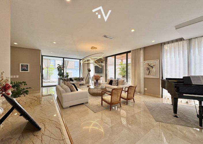 Casa de 4 alcobas en venta en Conjunto Residencial Villa Campestre, Barranquilla, 356 m² · foto 2 de 24